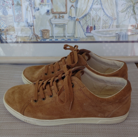 UGG Shoes - UGG Australia "Tomi" Chestnut Suede Casual Shoes. Size 9.5. Very Good Condition.